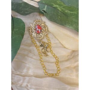 Handcrafted Brooch‎